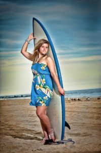 beach-surfer-senior portrait