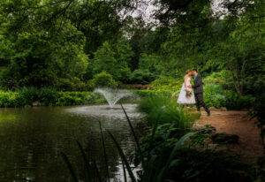 Bride groom wedding fountain