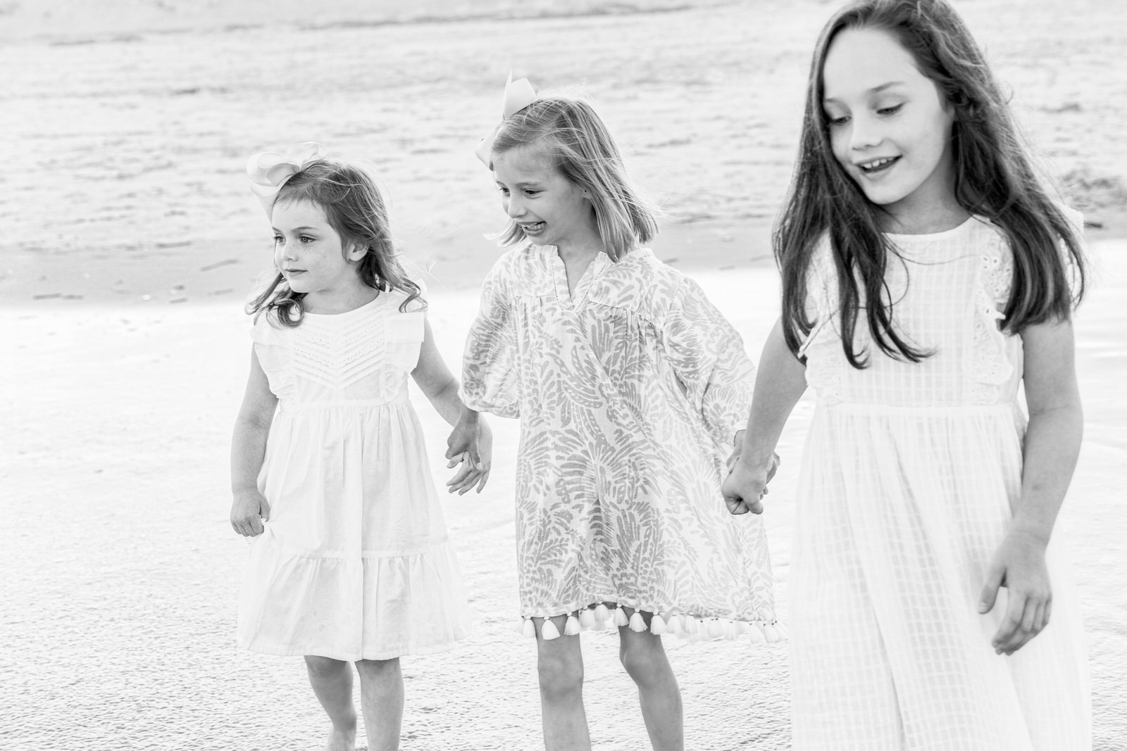 children beach black and white play