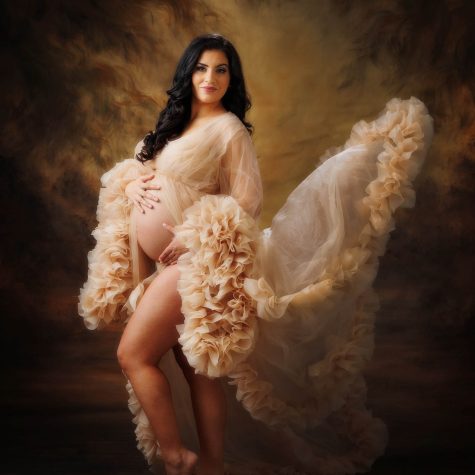 Luxury fashion maternity portrait
