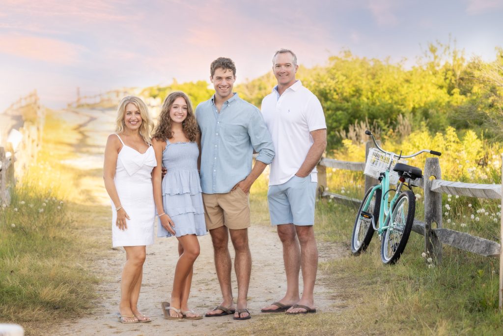 Avalon Beach Path family group 