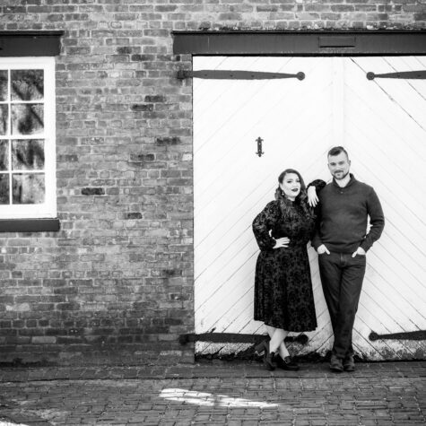 Engagement couple allaire park