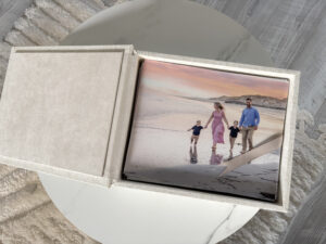 Portrait Box for coffee table prints